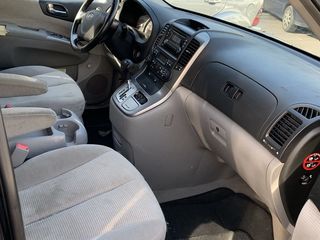 Piese Kia Carnival foto 9