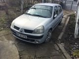 Renault Clio foto 1