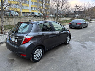 Toyota Yaris foto 5