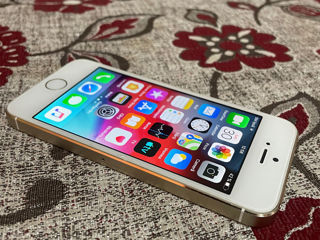 iPhone 5s gold 16gb foto 4