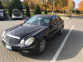 Mercedes E-Class foto 2