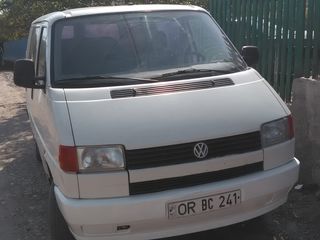 Volkswagen Transporter foto 2