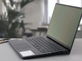 Asus Zenbook Pro 15 OLED - Ryzen 9 5900HX, RAM 16GB, SSD 1TB, GeForce RTX (UM535QE)