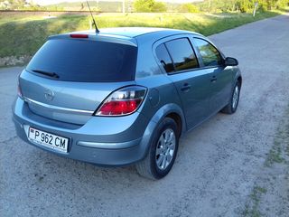 Opel Astra foto 6