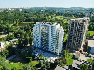 Ambasador Residence! bd. Ștefan cel Mare, 3 camere + living. Varianta albă! foto 1