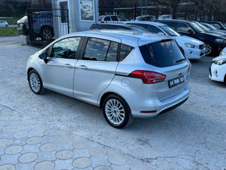 Ford B-Max foto 8