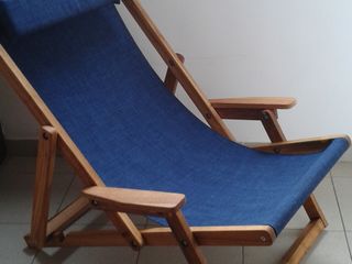 Кресло-шезлонг раскладное из натурального дерева. foto 1
