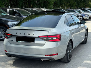 Skoda Superb foto 5