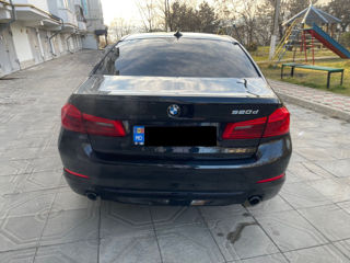 BMW 5 Series foto 9