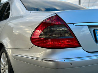 Mercedes E-Class foto 9