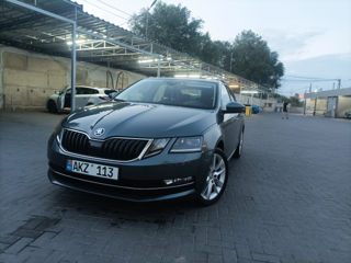 Skoda Octavia foto 1