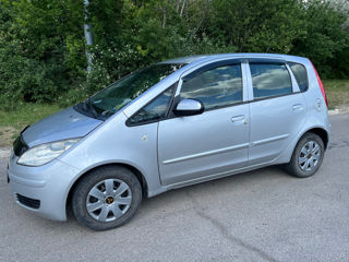 Mitsubishi Colt foto 5