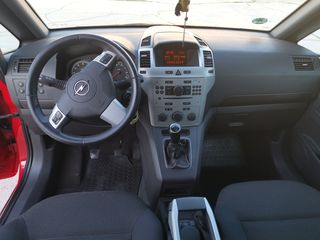 Opel Zafira foto 6