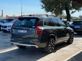 Volvo XC90 foto 2