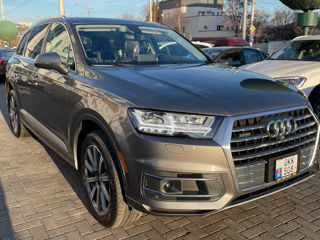 Audi Q7 foto 2