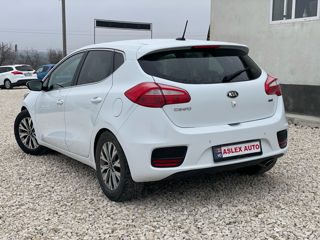 KIA Ceed foto 4