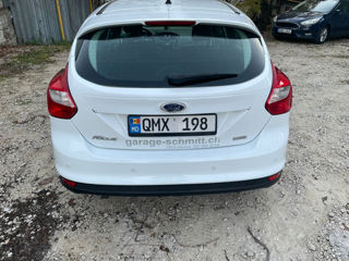 Ford Focus foto 9