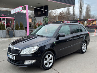 Skoda Fabia foto 2