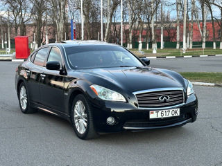 Infiniti M foto 3