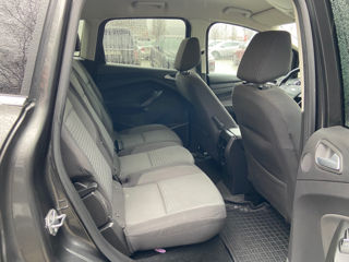 Ford C-Max foto 17