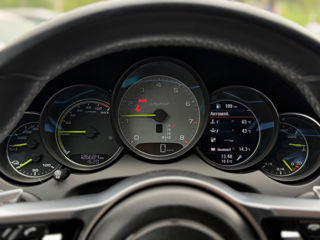 Porsche Cayenne foto 12