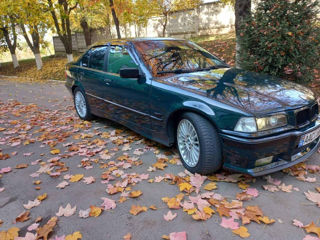 BMW 3 Series foto 4