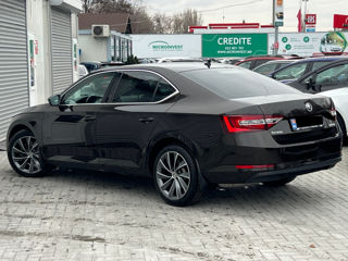 Skoda Superb foto 5