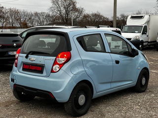 Chevrolet Spark foto 6