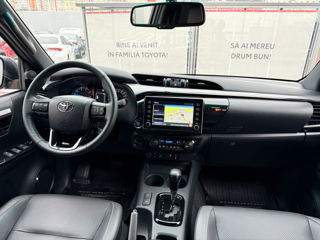 Toyota Hilux foto 12