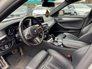 BMW 5 Series foto 6