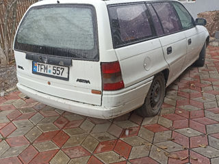 Opel Astra foto 3