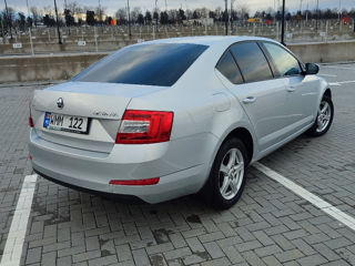 Skoda Octavia foto 2