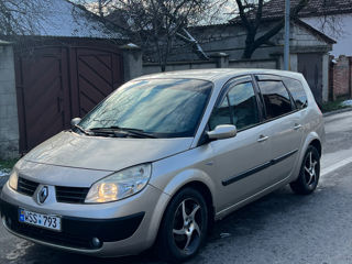 Renault Grand Scenic foto 7