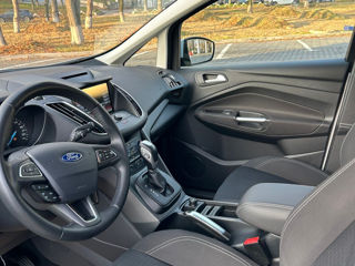 Ford C-Max foto 9