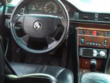 Mercedes Series (W124) foto 1