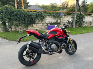 Ducati Monster 1200S foto 10