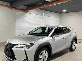 Lexus UX фото 2