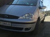 Ford Galaxy foto 2