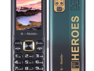 Новый мобильный телефон-Heroes с 3-sim-фонариком и аккумулятором на 2500 mA. и зарядкой в комплекте.