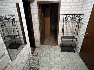 Apartament cu 2 camere, 45 m², Botanica, Chișinău foto 2