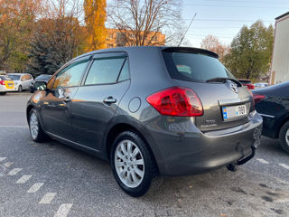 Toyota Auris foto 3