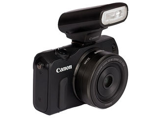 Canon EOS M + lentila 22mm + speedlite 90ex foto 2