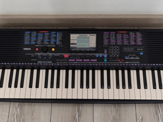 Yamaha PSR-220