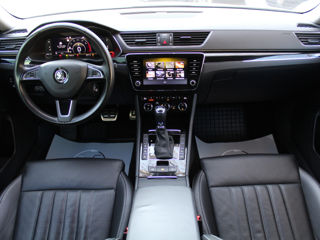 Skoda Superb foto 6