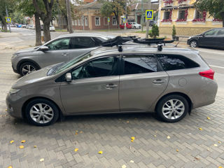 Toyota Auris foto 8