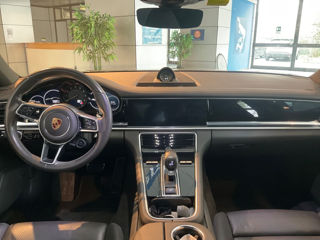 Porsche Panamera foto 4