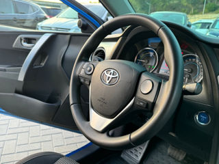 Toyota Auris foto 9