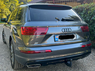 Audi Q7 foto 6