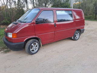 Volkswagen Transporter foto 1