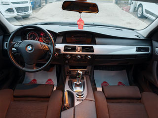 BMW 5 Series foto 10